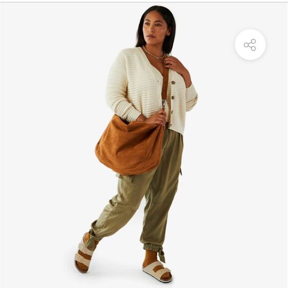 Summer & Rose Mojave Sling Bag - Taupe - Picture 4 of 9